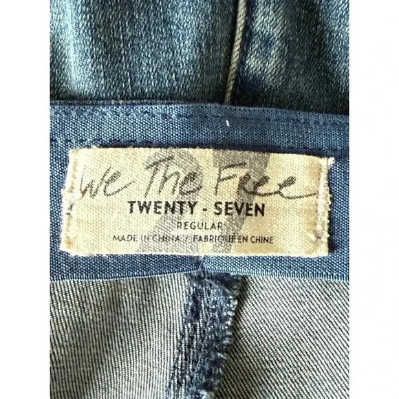 Free People Urban Outfitters We The Free Slim Pull-On Flare Jeans Size 27 - Picture 7 of 7